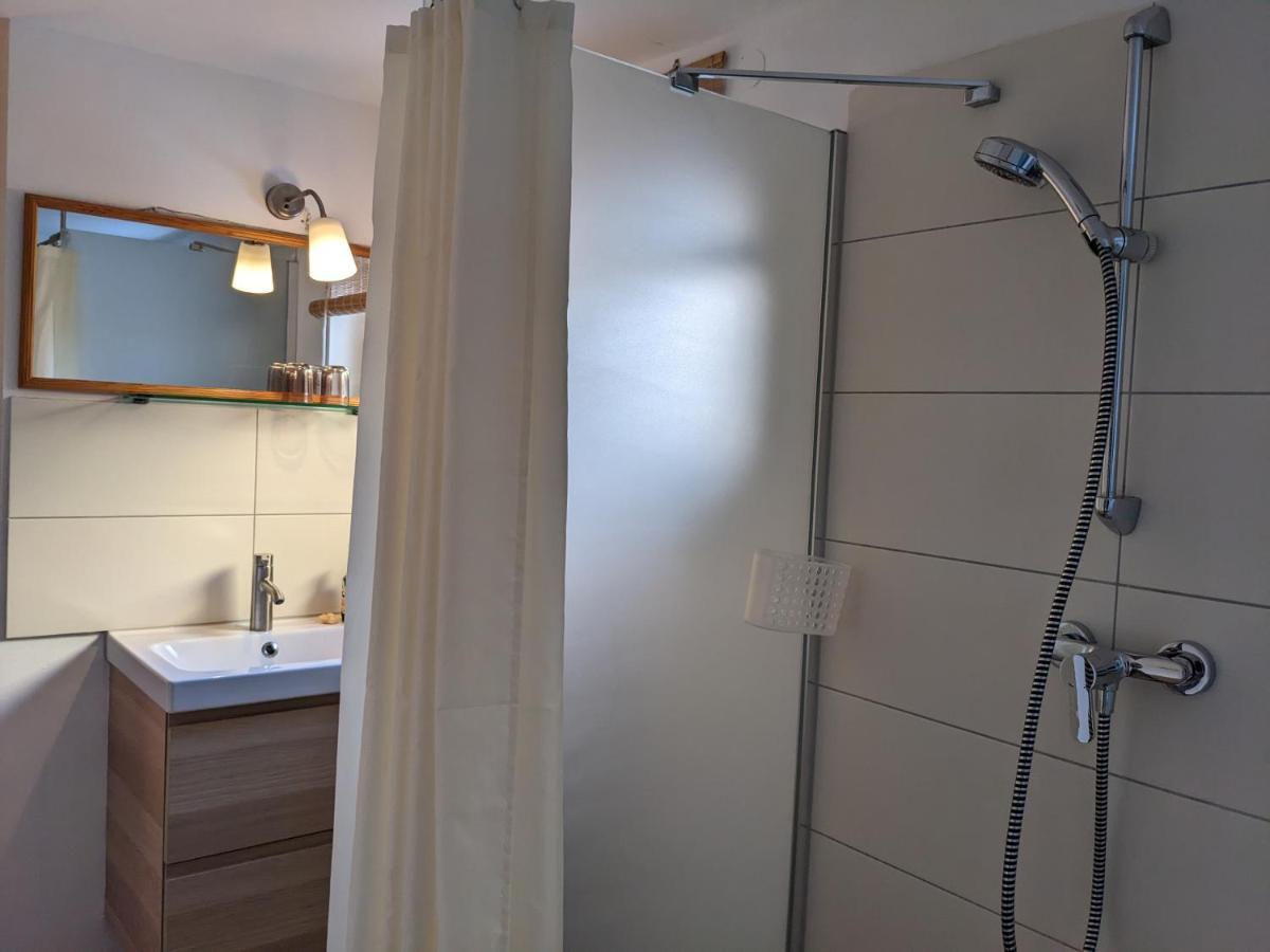 Spatzennest Und Rabennest Sugenheim 外观 照片