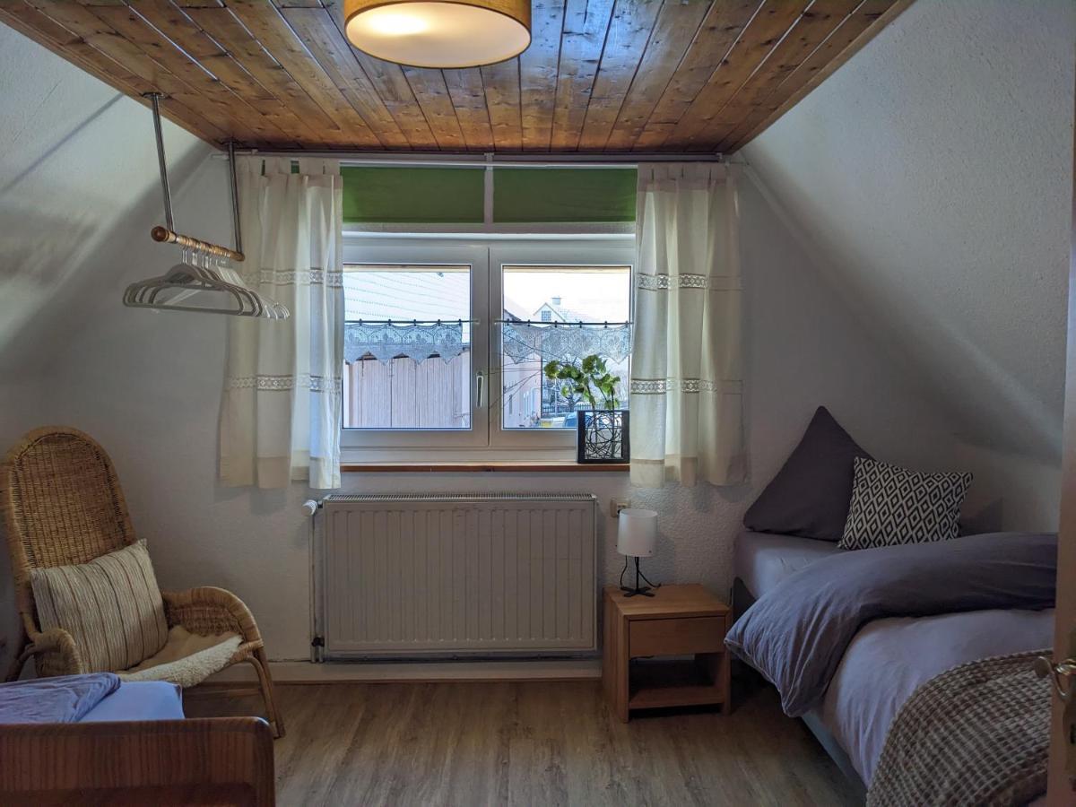 Spatzennest Und Rabennest Sugenheim 外观 照片